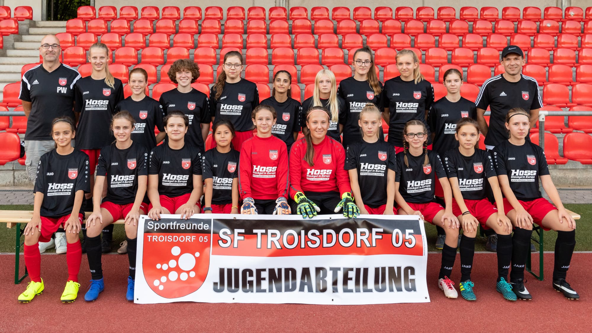 Neue Trikots für Juniorinnen Sportfreunde Troisdorf 05 e.V.